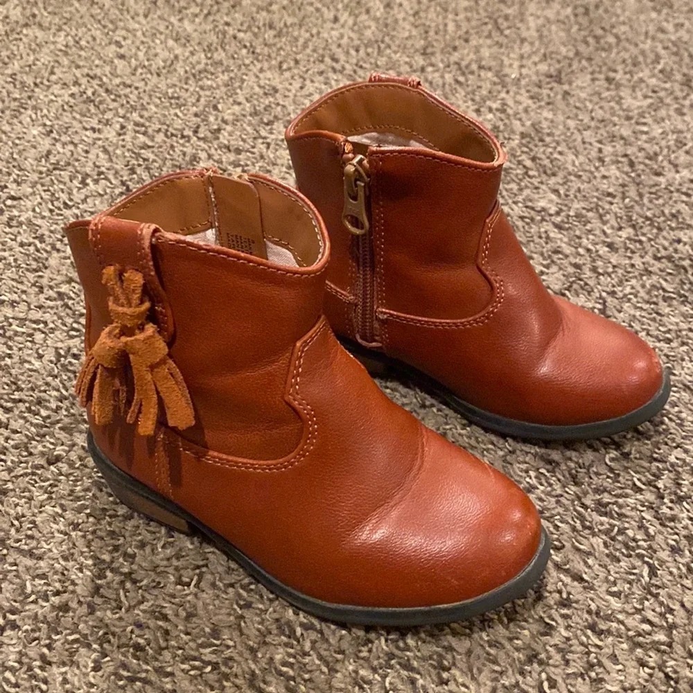 Cat & Jack Toddler Faux Leather Booties - Picture 1 of 4